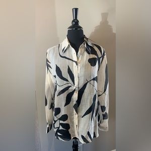 NEW Massimo Dutti White/ Black Flower Graphic Print Ramie Shirt. Size 6.